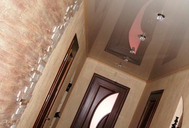 Опънати тавани за коридор